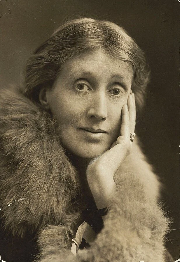 Virginia Woolf – A Room of One’s Own: A Guide by Elite Academy